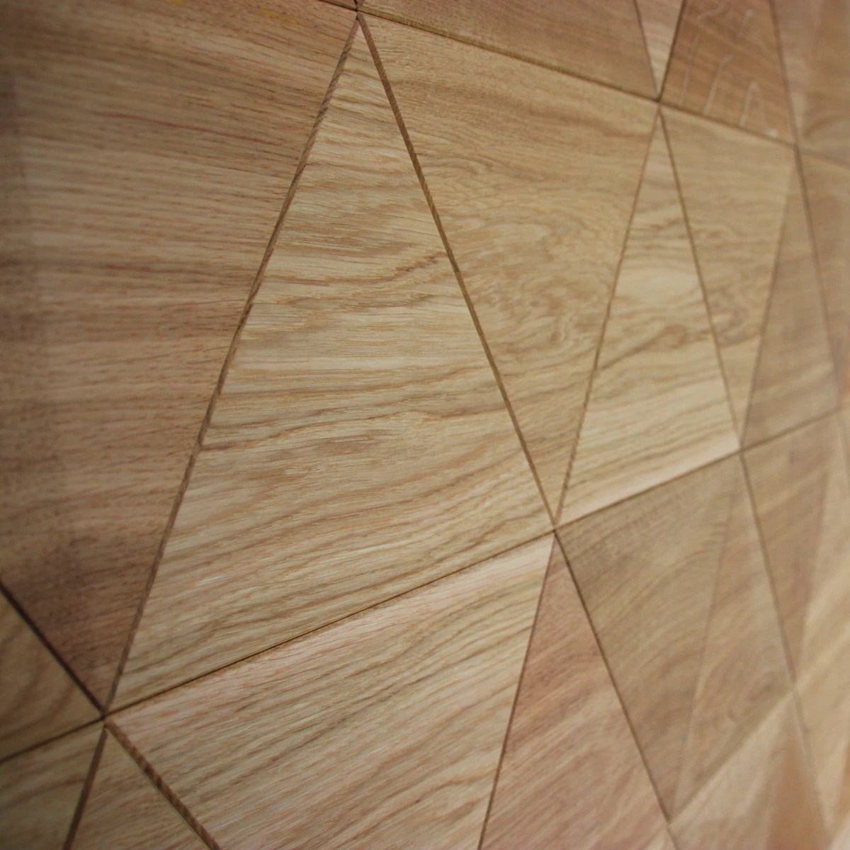 Wanddesign Exklusiv / 3D, Pyramide / Dreieck Eiche geölt Wandverkleidung Holz