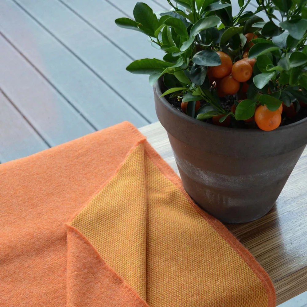 Orange Irische Wolldecke Schurwolle zweifarbig