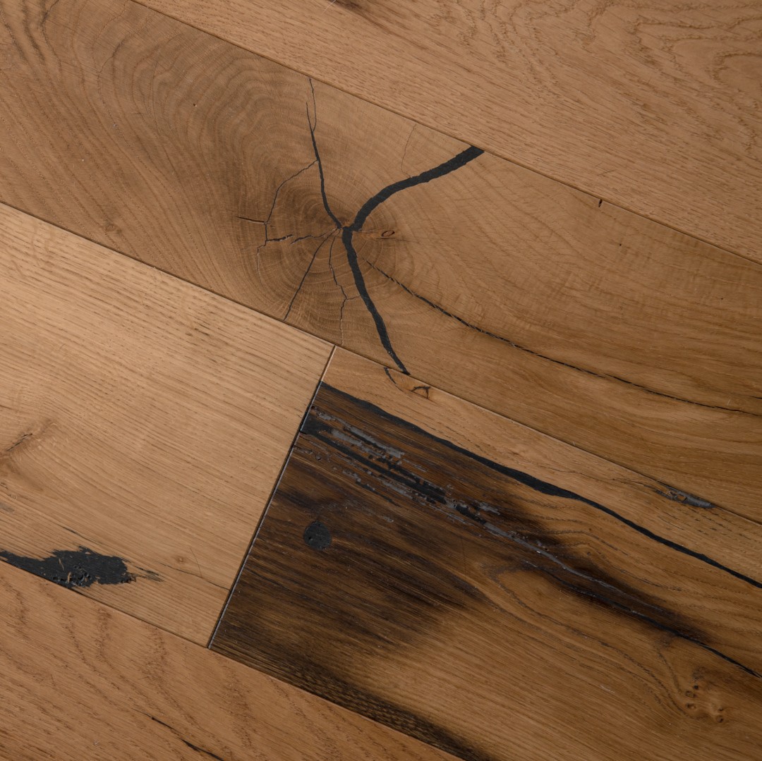 Dielenboden aus Altholz Eiche Altholzdielen