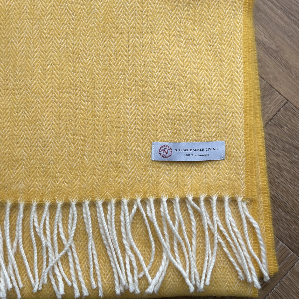 Gelber Wollschal, Lambswool, Schafwolle, Herringbone