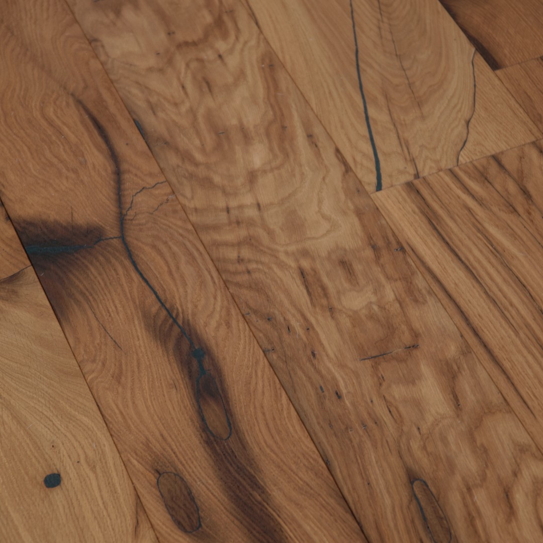 Dielenboden aus Altholz Eiche Altholzdielen