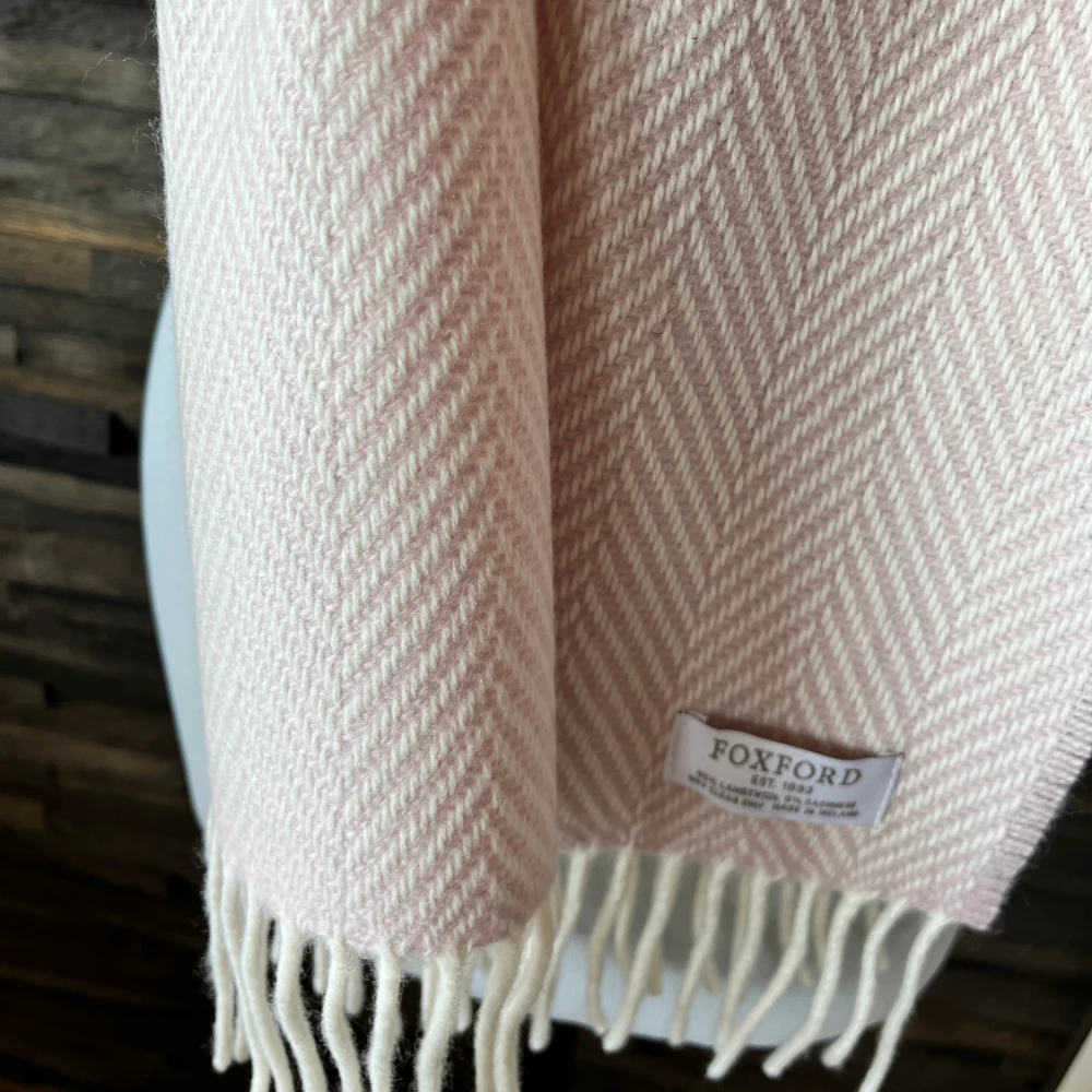 Schal Foxford Lambswool + Cashmere Rose & Cream Schal Foxford Lambswool + Cashmere Rose & Cream