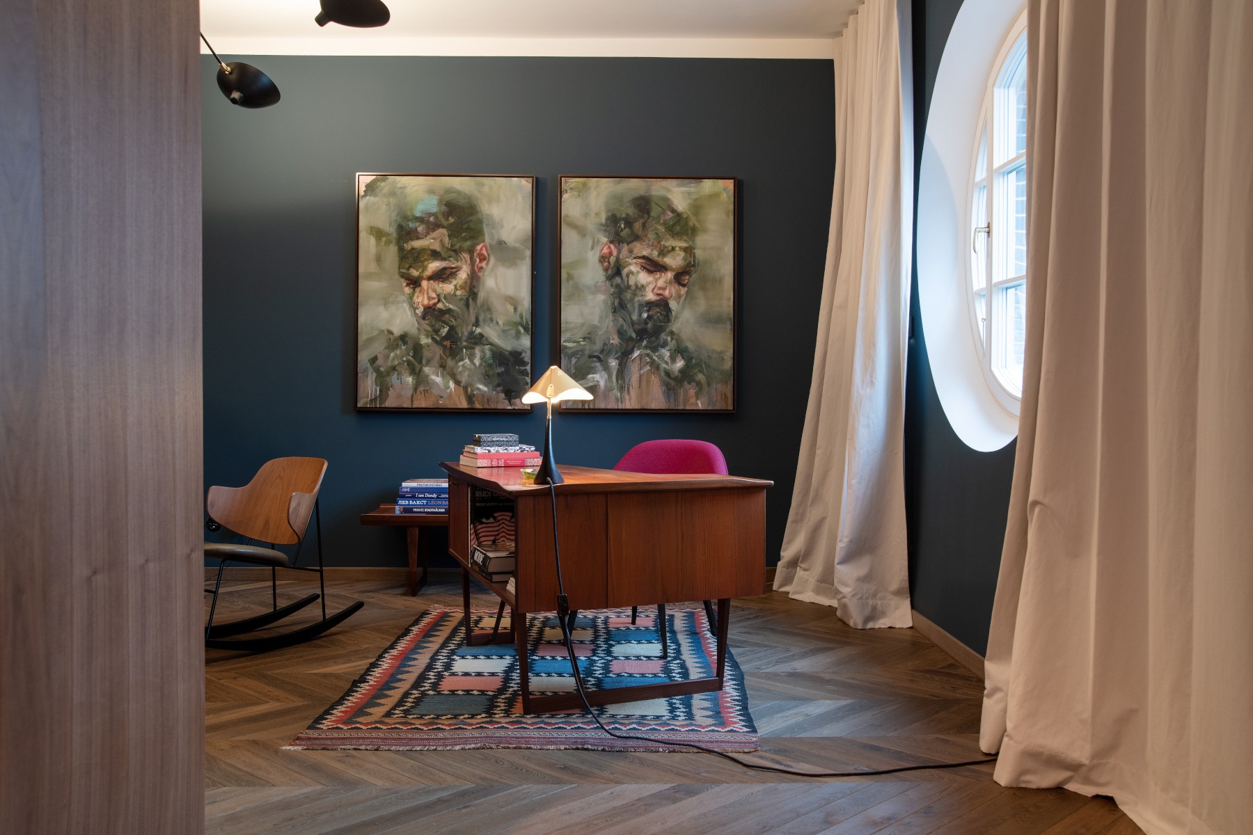 Französisches Fischgrät Eiche Antik Räuchereiche Antibes Chevron Antikbearbeitung