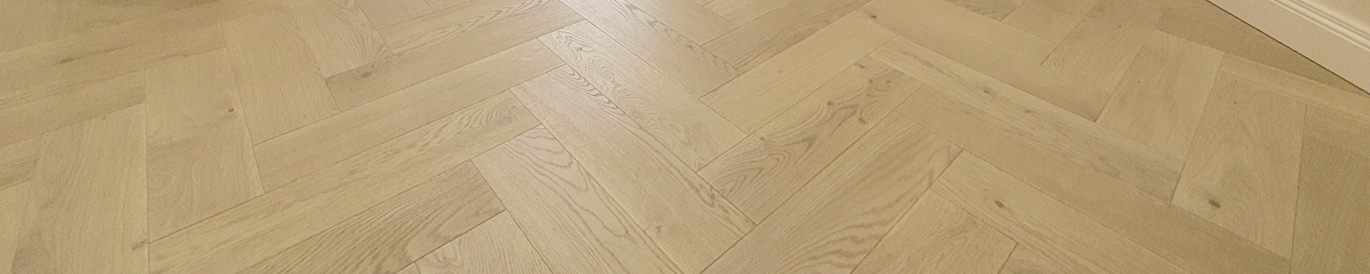 Fischgrät Eiche Clear White Helles Fischgrätparkett, Herringbone