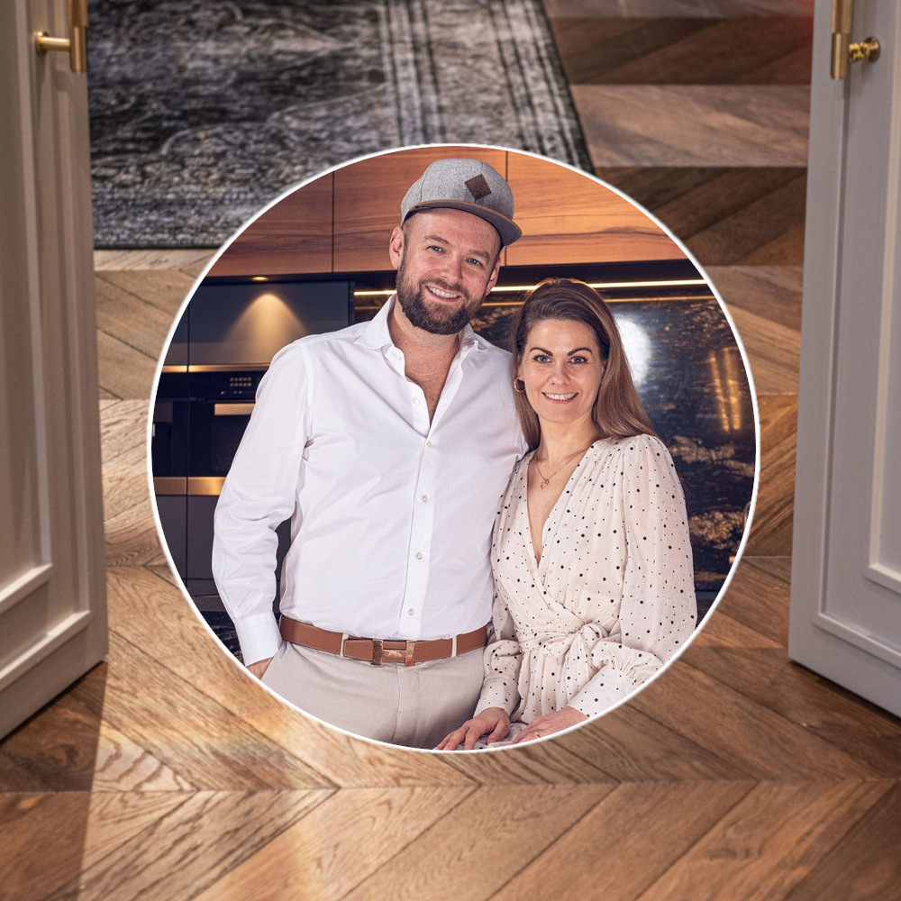 Französisches Fischgrät Eiche Colombian im Loft der Familie Saumweber Chevron Räuchereiche Sanierung