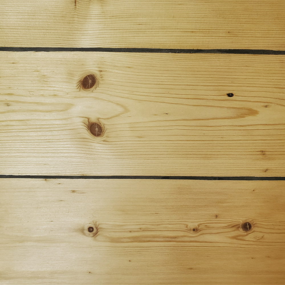 Einsatz von Woodflex Schwarz als Fugenfüller bei aufgearbeitetem Dielenboden Altbausanierung