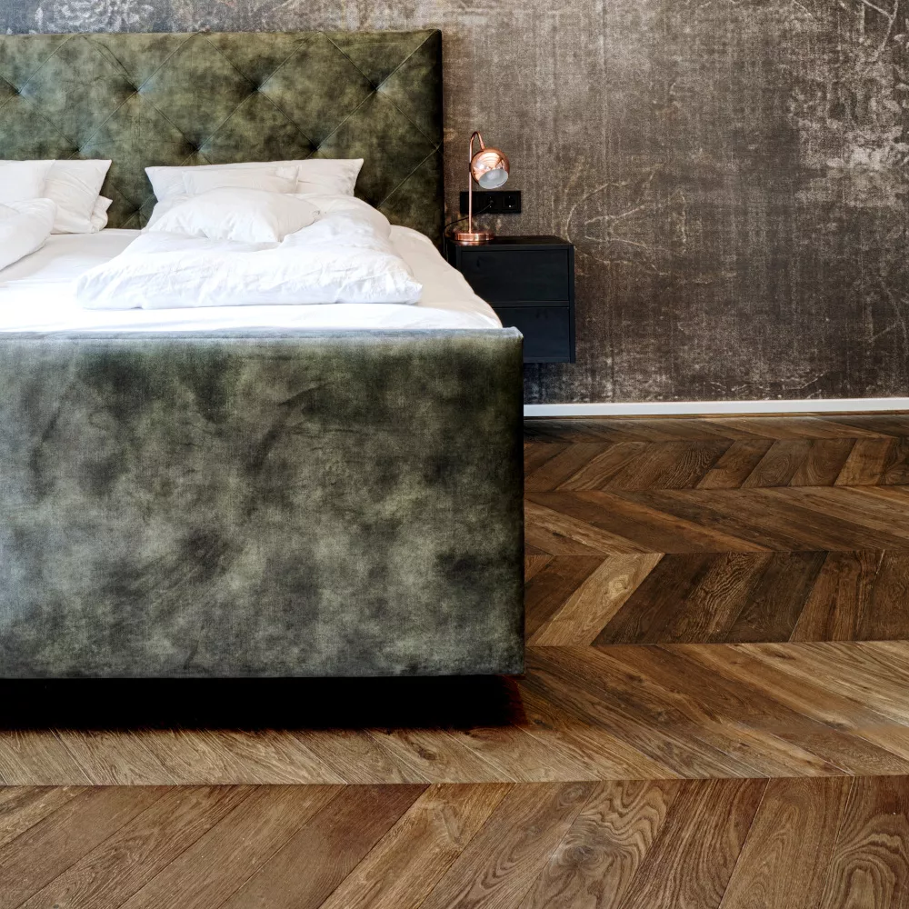 Chevron Räuchereiche