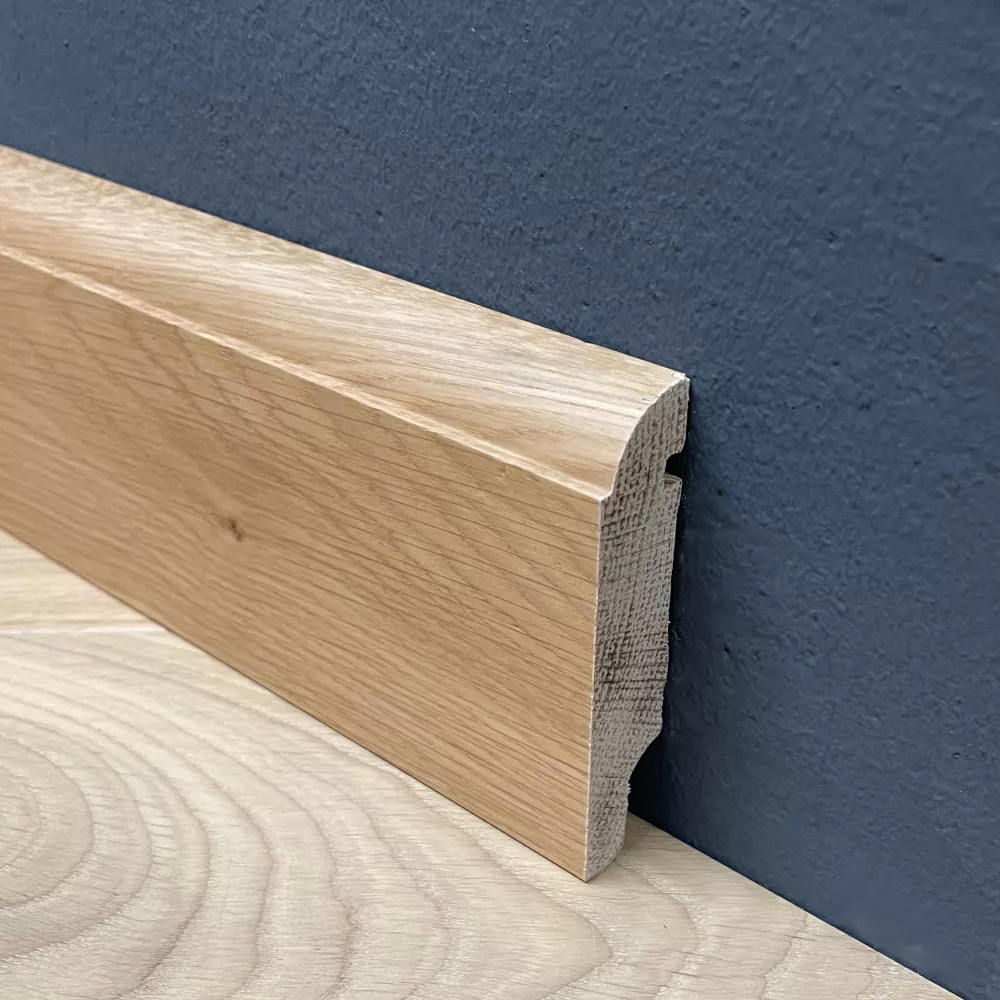 Sockelleiste mit Frankfurter Profil, Rohholzoptik