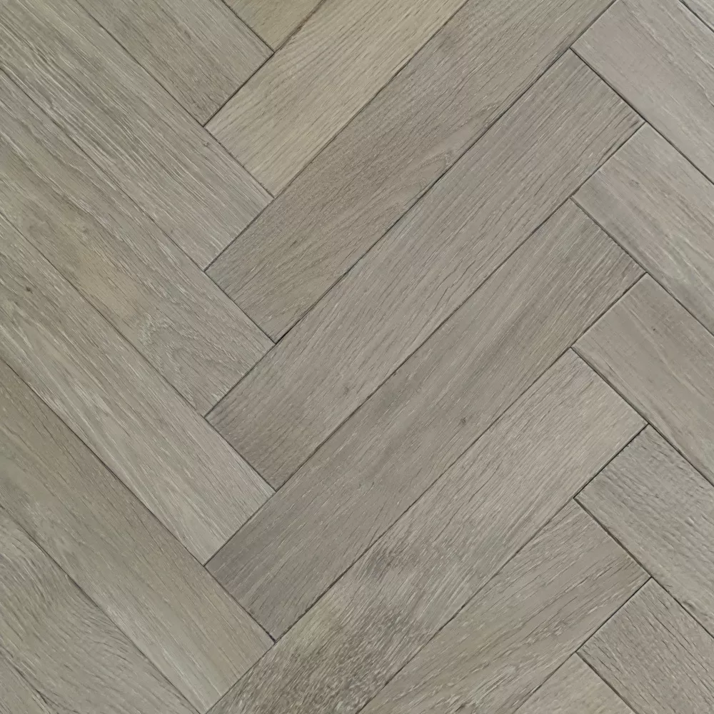 Räuchereiche, antik bearbeitet