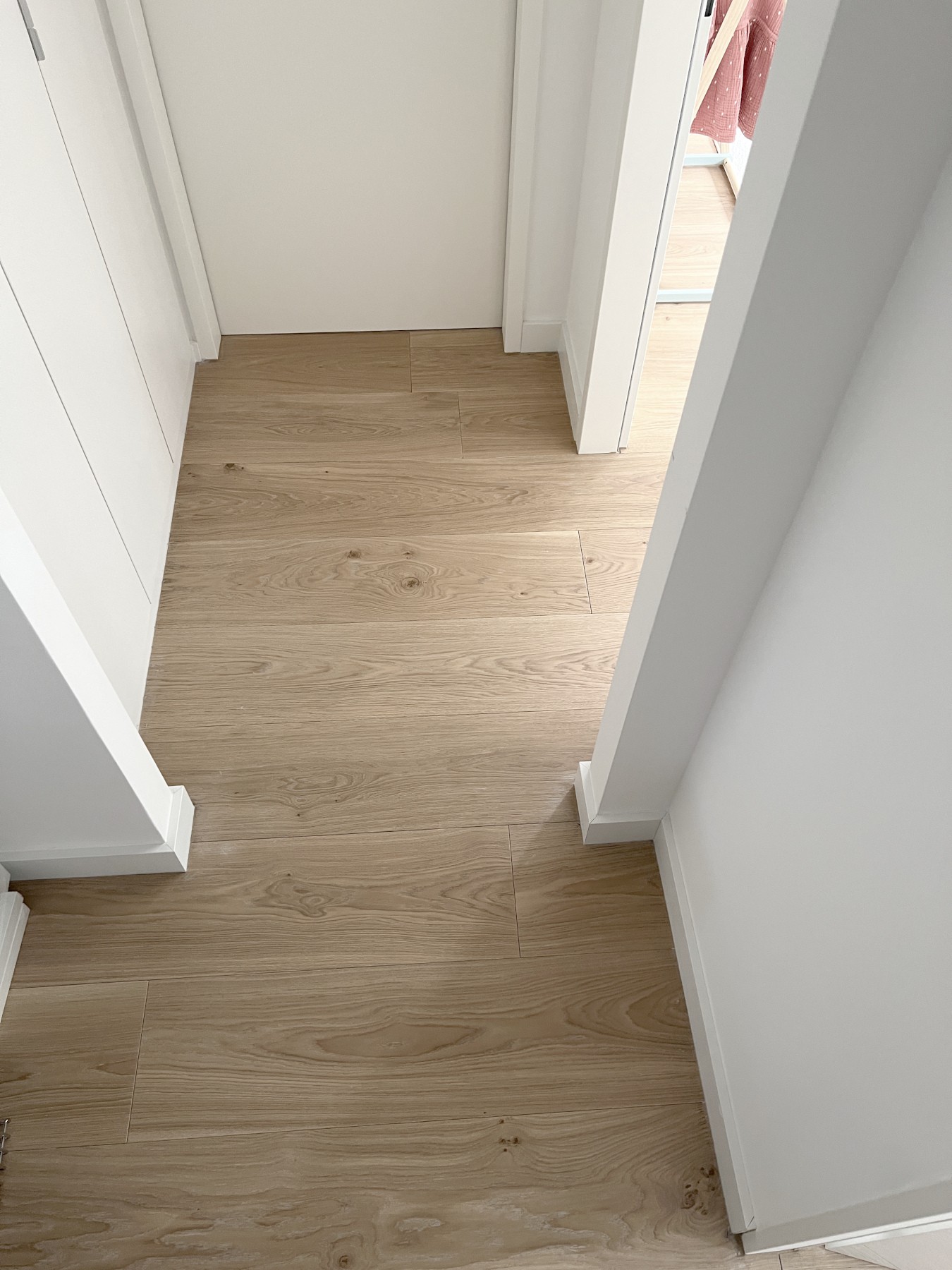 Helle Eichendielen im Farbton Clear White Landhausdielen Eiche im Familienheim