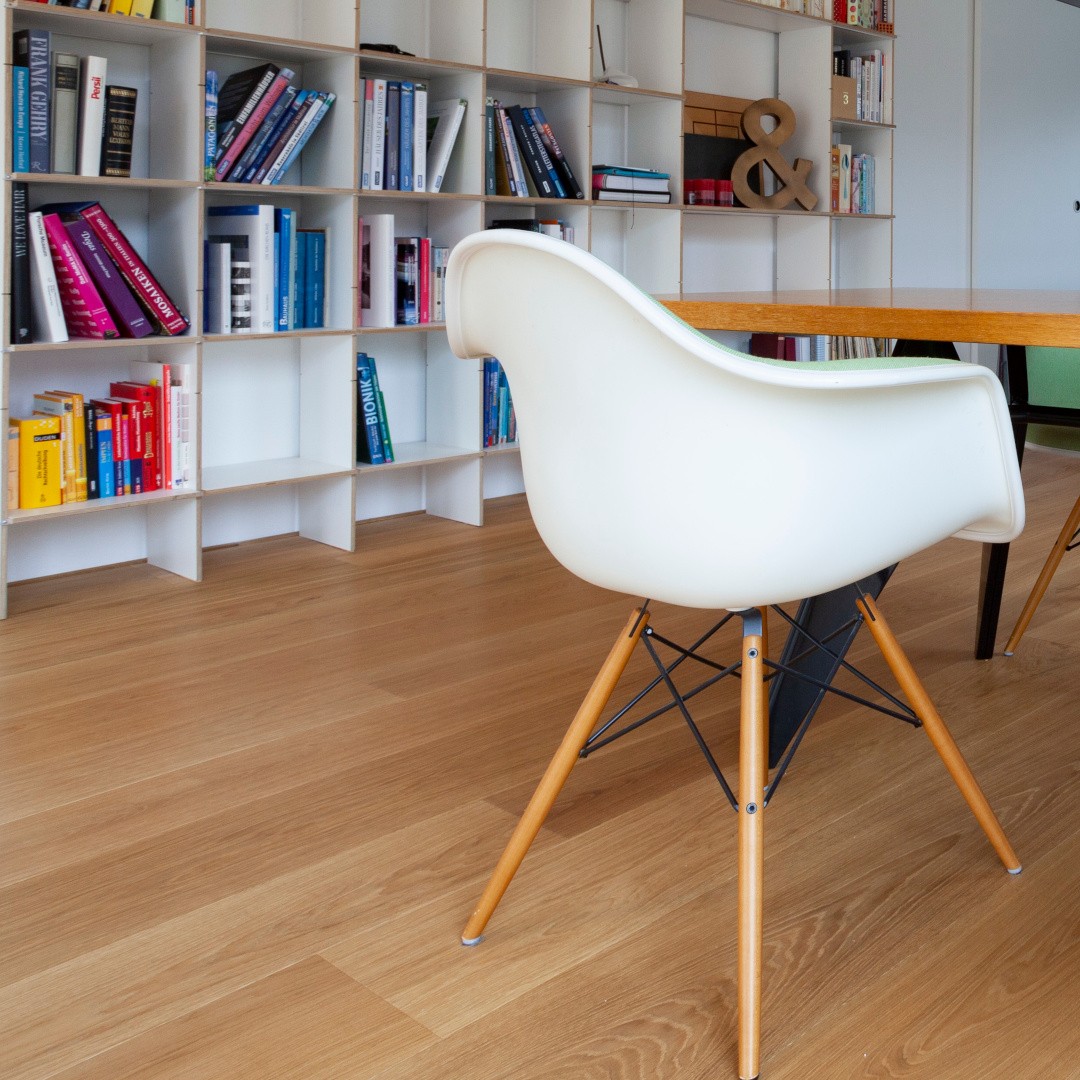 Dielen Eiche Clear Select Eichendielen verlegt mit Möbeln