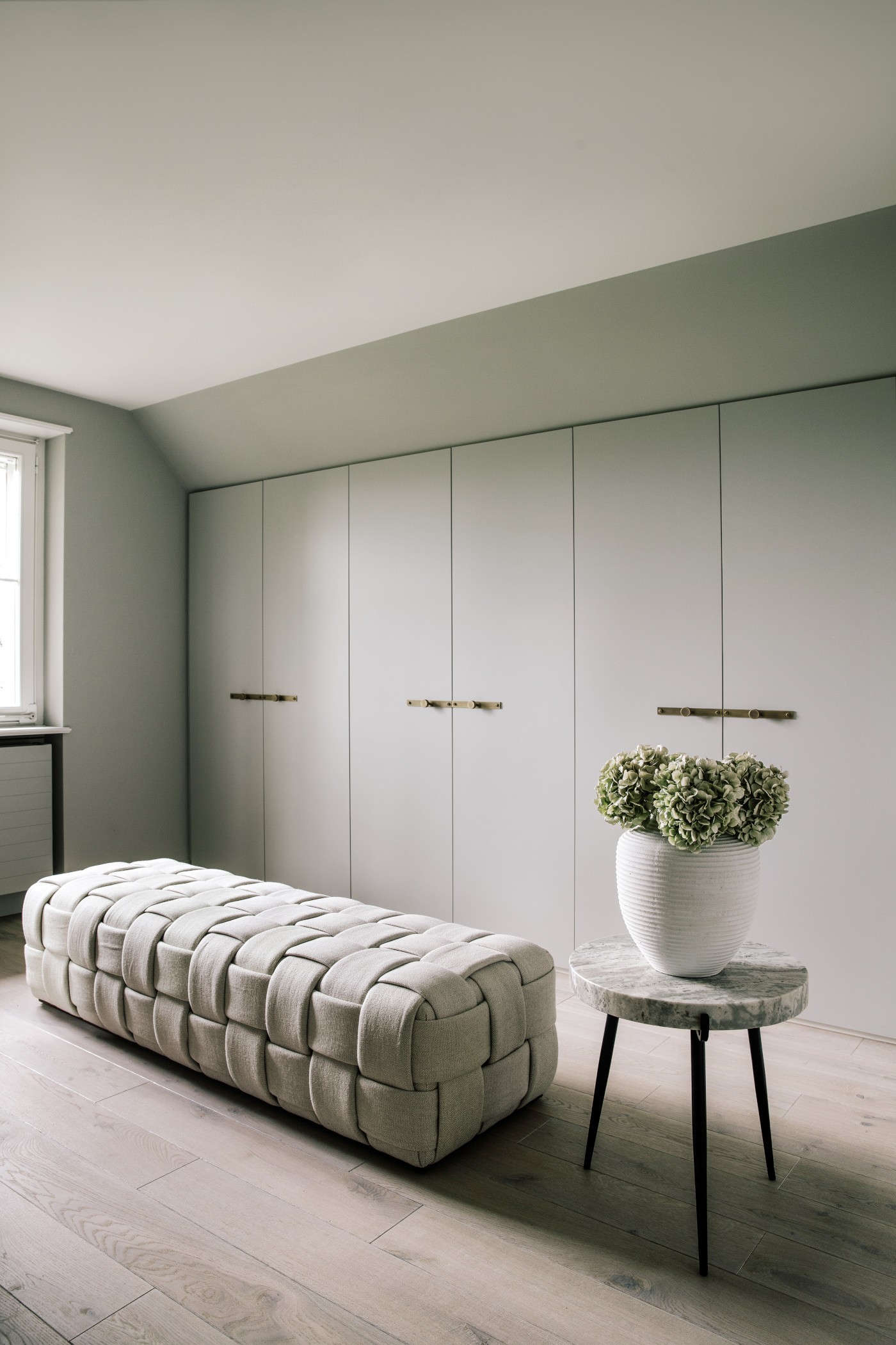 Dielen Eiche Noblesse Polar White Massivdielen weiß antik Schweiz Villa