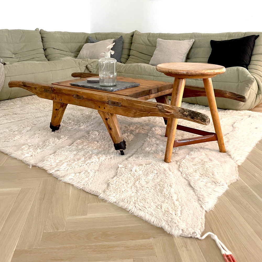 Klassisches Fischgrät Eiche Antik Creamy Horse Helles Antikparkett