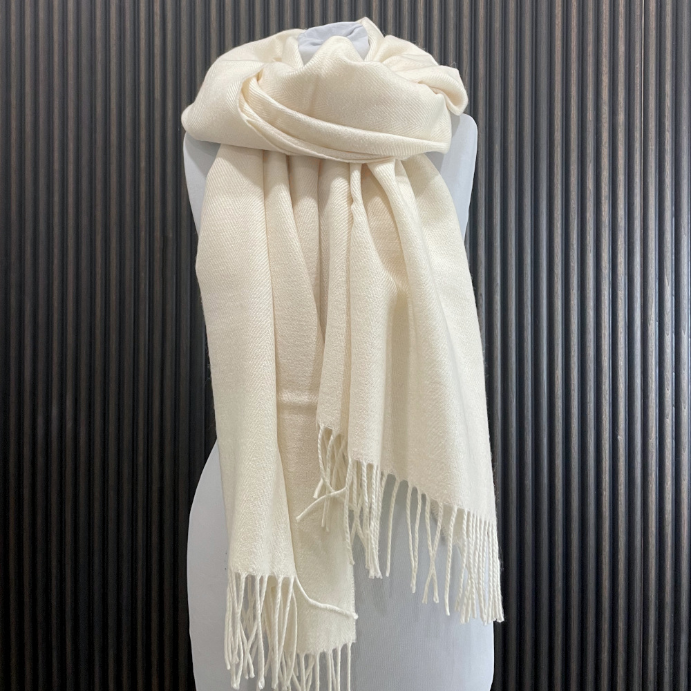 Großer Schal, cremefarben, Stola, Schultertuch, Dirndltuch, Merinowolle