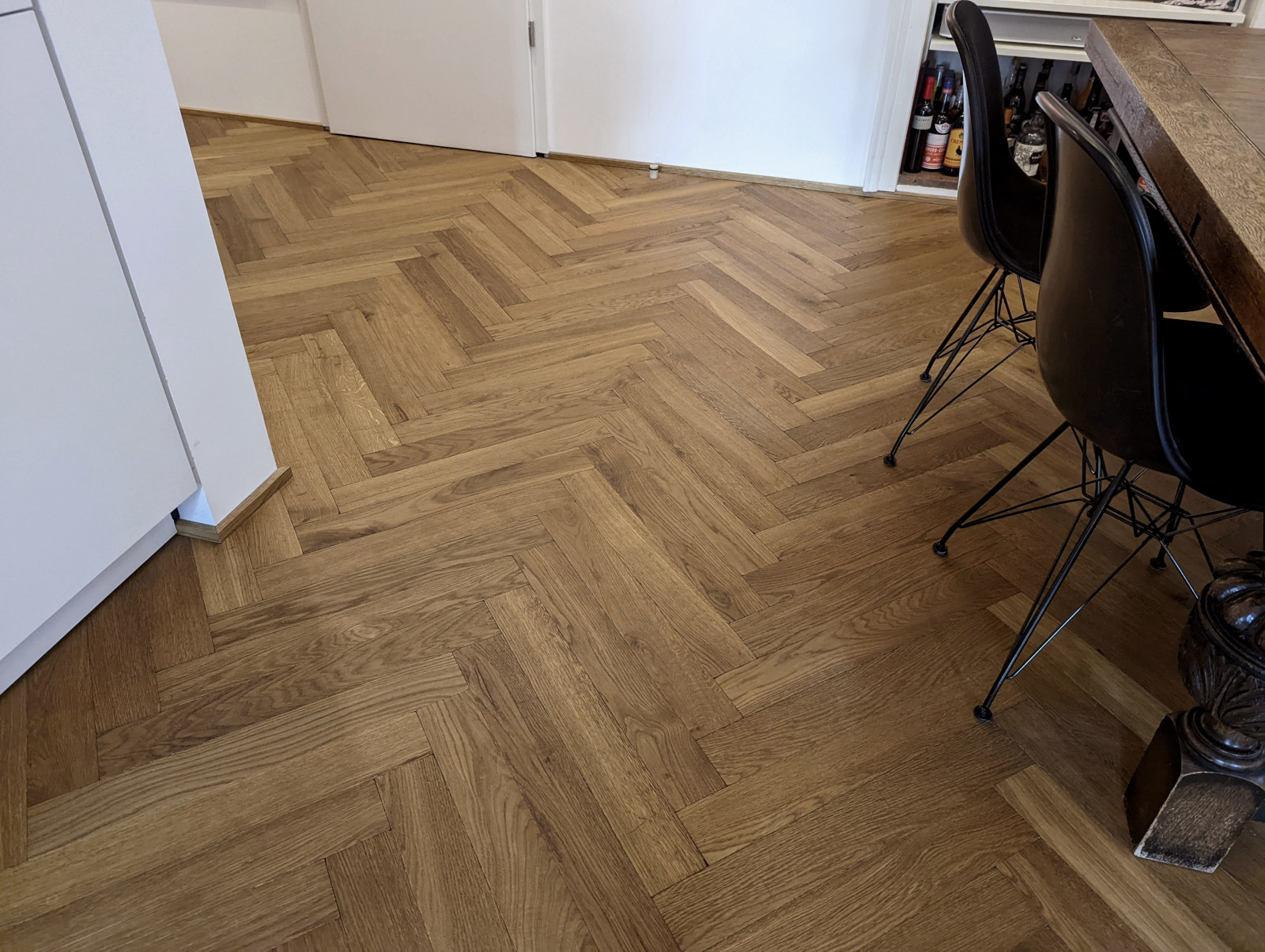 Fischgrät Eiche Antik Perpignan Antikparkett Räuchereiche