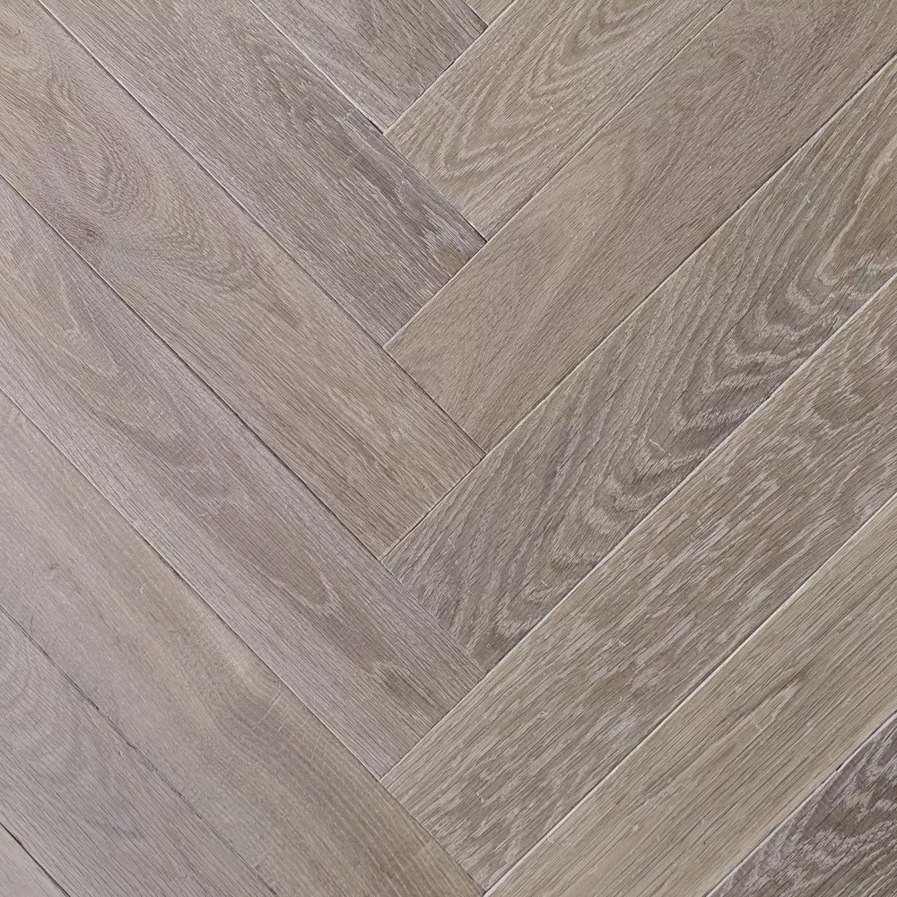 Eiche angeräuchert graubraun